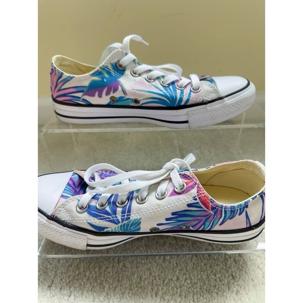 Converse All Star Multicolor Floral Hawaiian Canvas Low Top Sneakers W 7/M 5
